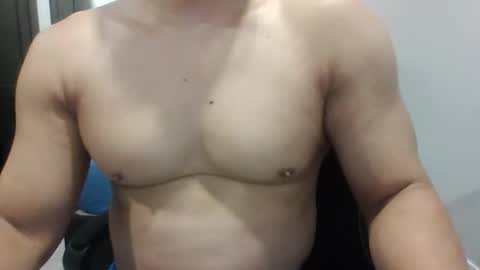 Snapshot of kinkytony1 chatting on 09-20-25, 01:12 kinkytony1 online show from 09-20-25, 01:12