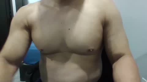 Snapshot of kinkytony1 chatting on 09-26-25, 12:58 kinkytony1 online show from 09-26-25, 12:58