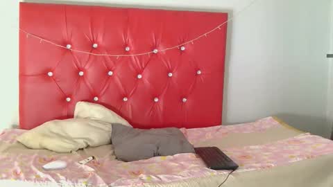 kinkyxstallion online show from 04-12-26, 08:08