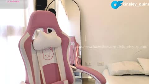 5 short videos of my body parts for 200 tks online show from 04-24-26, 10:23