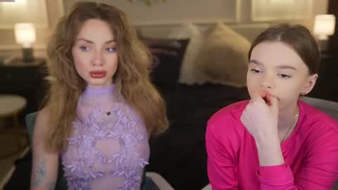 Sweet girls online show from 04-10-26, 08:02