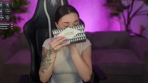 Sweet girls online show from 04-21-26, 06:52