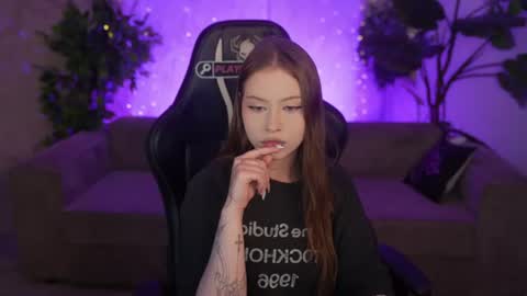 Sweet girls online show from 07-15-26, 11:43