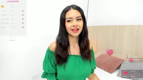 Snapshot of kira_dubois chatting on 06-06-26, 11:26 Kira online show from 06-06-26, 11:26