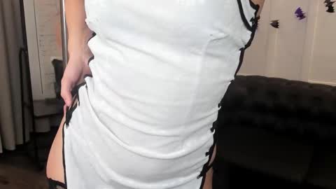 kira_energy online show from 10-26-25, 02:06