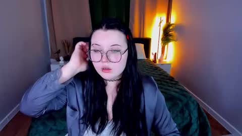 kira online show from 03-24-26, 01:10