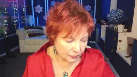 Kira Kennet online show from 11-18-25, 03:34