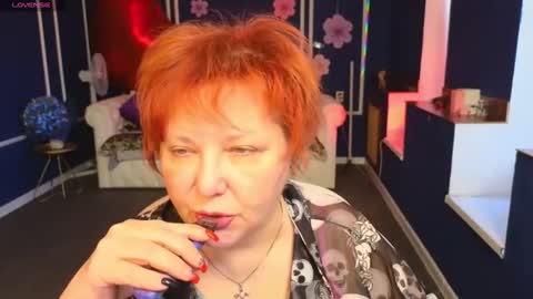 Kira Kennet online show from 04-27-26, 07:39