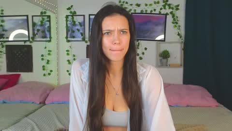 Kira online show from 01-26-25, 12:05