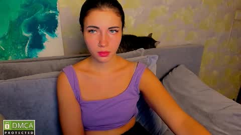 Kira  online show from 10-29-25, 07:59