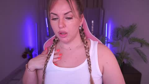 Snapshot of kiracandys chatting on 02-01-25, 08:58 Kira online show from 02-01-25, 08:58