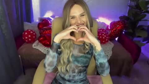 kiragrayyy online show from 02-18-25, 06:48