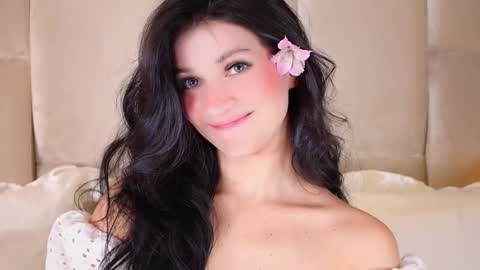 kira online show from 10-27-25, 02:26