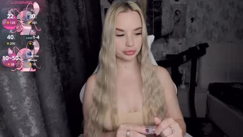 Snapshot of kirakrox chatting on 11-26-25, 09:05 kirakrox online show from 11-26-25, 09:05