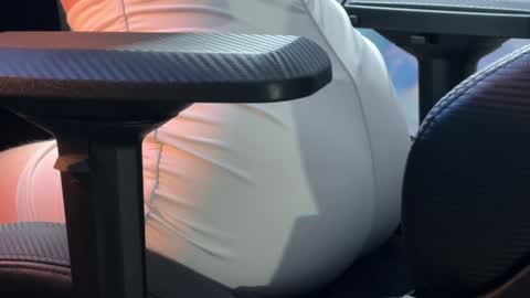 Snapshot of kiralilime chatting on 02-08-25, 09:25 Kira online show from 02-08-25, 09:25