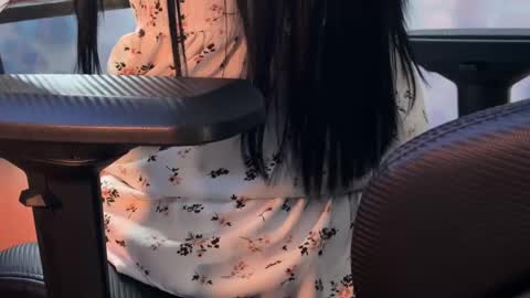 Snapshot of kiralilime chatting on 02-10-25, 07:17 Kira online show from 02-10-25, 07:17