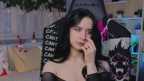 Snapshot of kiralilime chatting on 02-25-25, 07:14 Kira online show from 02-25-25, 07:14