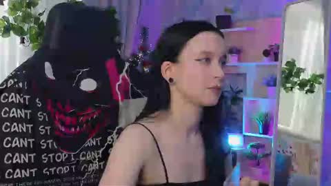 Snapshot of kiralilime chatting on 02-27-25, 12:34 Kira online show from 02-27-25, 12:34