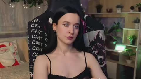 Snapshot of kiralilime chatting on 03-11-25, 07:25 Kira online show from 03-11-25, 07:25