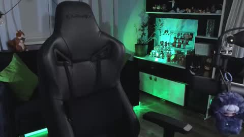 Kira    online show from 02-07-26, 09:51