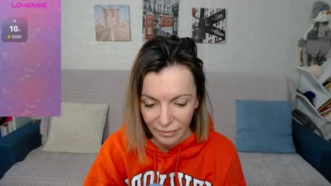 kiramartins cat online show from 01-22-25, 04:44