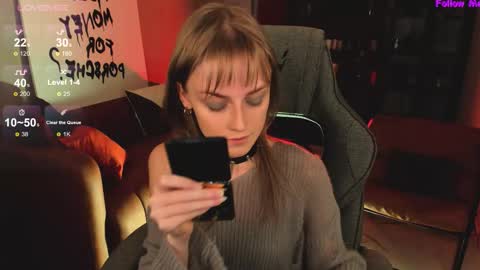 Snapshot of kiramontoyaa chatting on 10-23-25, 08:40 Kira online show from 10-23-25, 08:40