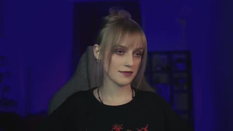 Kira online show from 02-03-26, 02:53