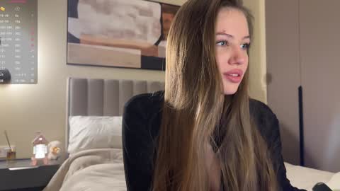 Kira online show from 12-24-24, 03:05