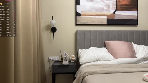 Kira online show from 01-17-25, 11:49