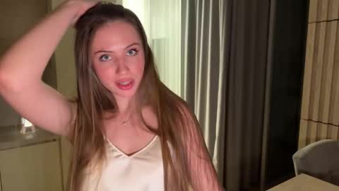 Kira online show from 09-30-25, 04:56