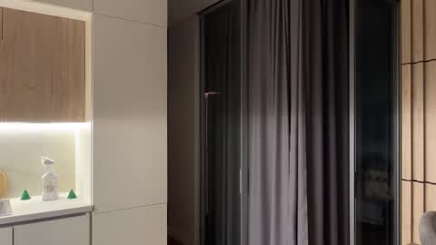 Kira online show from 11-23-25, 03:56