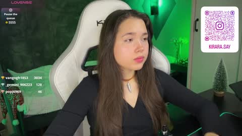 Snapshot of kirarasay chatting on 12-29-24, 04:30 Kira online show from 12-29-24, 04:30