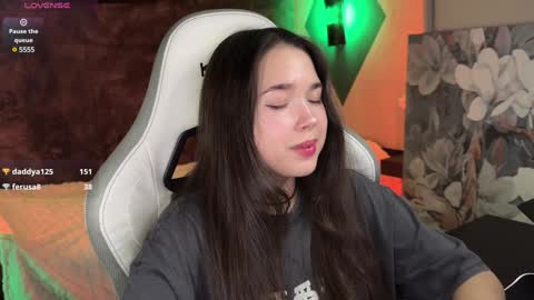 Snapshot of kirarasay chatting on 02-05-25, 01:54 Kira online show from 02-05-25, 01:54