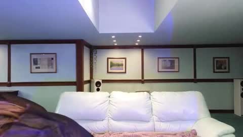  Kira  online show from 12-19-25, 02:51