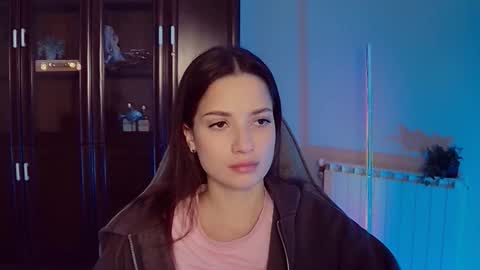 kiravair online show from 11-12-25, 01:22