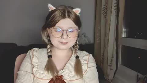 KiraYume online show from 05-20-26, 08:59