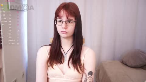 Kira online show from 09-26-25, 04:16