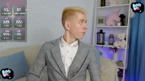 Snapshot of kireev_ chatting on 01-19-25, 01:01 online show from 01-19-25, 01:01