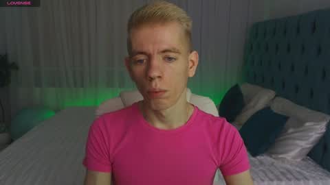 Snapshot of kireev_ chatting on 01-27-25, 07:03 online show from 01-27-25, 07:03