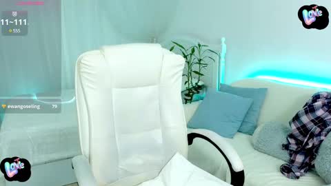 Snapshot of kireev_ chatting on 02-07-25, 06:56 online show from 02-07-25, 06:56