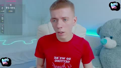 Snapshot of kireev_ chatting on 02-10-25, 06:24 online show from 02-10-25, 06:24