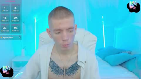 Snapshot of kireev_ chatting on 10-15-25, 08:47 online show from 10-15-25, 08:47