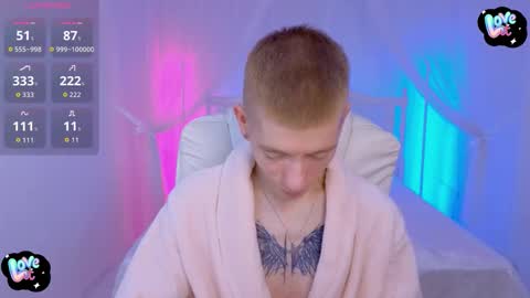 Snapshot of kireev_ chatting on 12-05-25, 07:54 online show from 12-05-25, 07:54