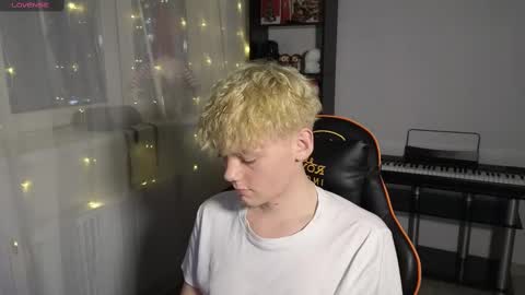 Kirill and Andrey online show from 03-08-25, 11:07