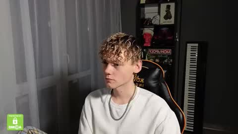 Kirill and Andrey online show from 09-18-25, 07:27