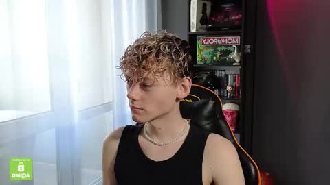 Kirill and Andrey online show from 10-10-25, 04:44