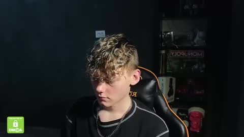 Kirill and Andrey online show from 11-25-25, 01:55