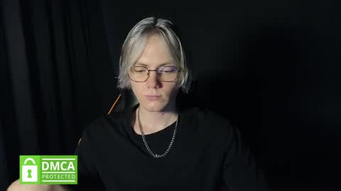 Snapshot of kirill_20_cm chatting on 05-24-26, 01:27 Kirill and Andrey online show from 05-24-26, 01:27