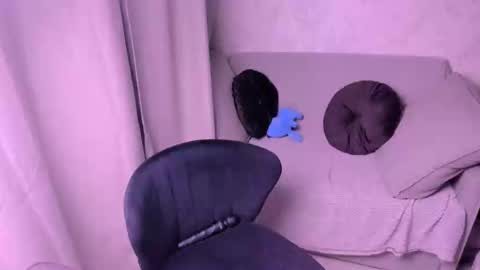 Snapshot of kirraa_ chatting on 01-26-25, 10:13 Kira online show from 01-26-25, 10:13
