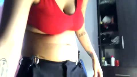 Snapshot of kishiranma chatting on 10-10-25, 09:58 kishiranma online show from 10-10-25, 09:58